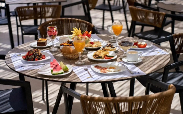 Отель Blue Sea Island 