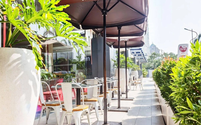 1O1 URBAN Jakarta Kelapa Gading