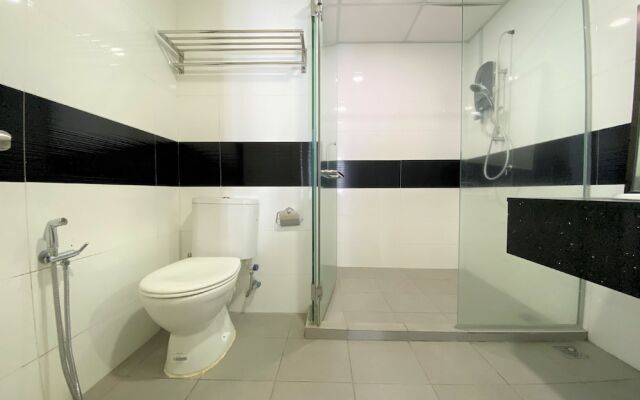 OYO 90192 Mansion One Suites