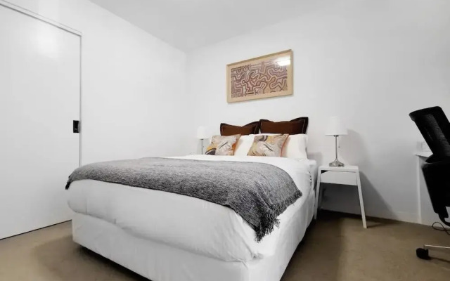 Hawthorn Elegant Lifestyle 1 Bedroom Apartment