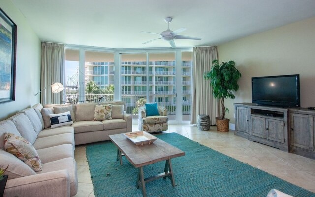 Crc0216 2 Bedroom Condo