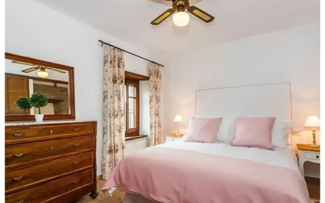 Villa Rinaldo Comfortable Holiday Residence