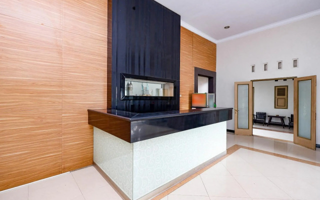 Super OYO 2436 Hotel Kencana