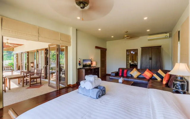 Aster Pool Villa