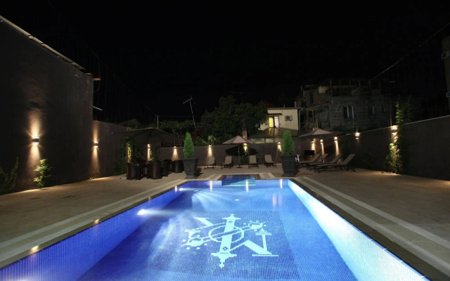 Dave Hotel Yerevan