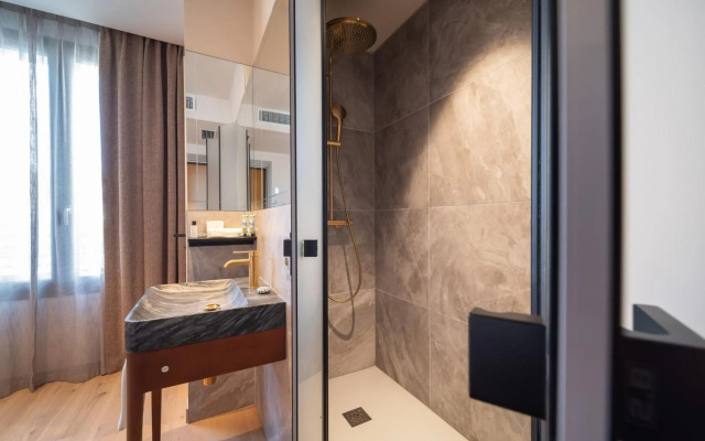 Hebe Hotel