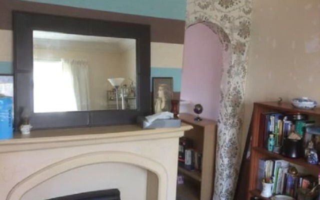 Ucc B & B