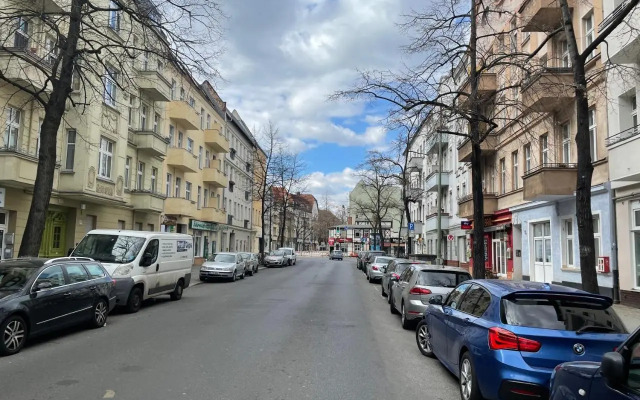 Luxury 60m2 Appartement in Wilhelmstadt Berlin