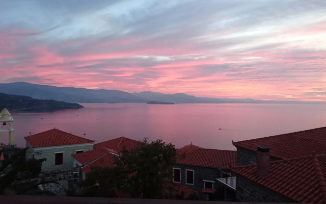 The Schoolmistress With the Golden Eyes