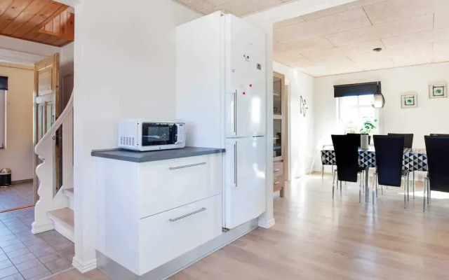 14 Person Holiday Home in Fur-by Traum