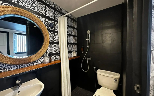 Check-Inn at Little India