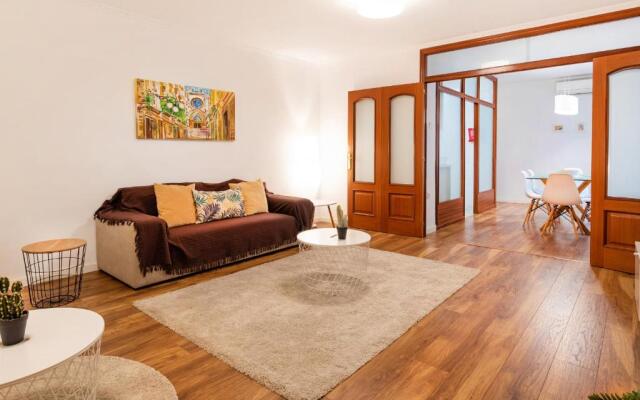 Apartamento 1º con Chill-Out frente a la Catedral