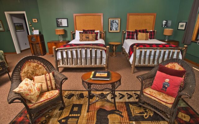 Sherman Inn