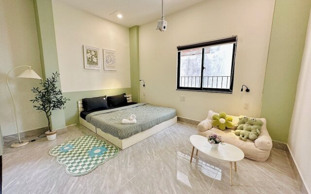 Corgi House Danang