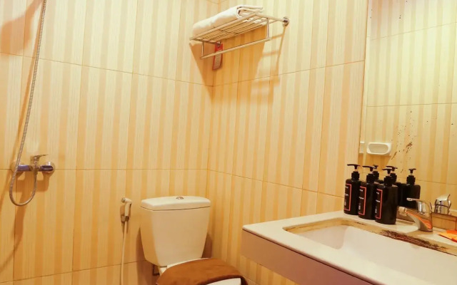 Front One HK Resort Semarang