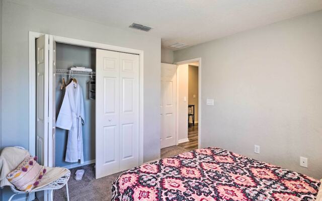 Eagle Lake Home < 7 Mi to Legoland!