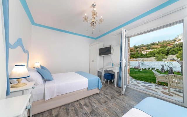 Otel Mavi Beyaz Datça