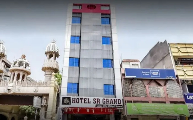 SR Grand