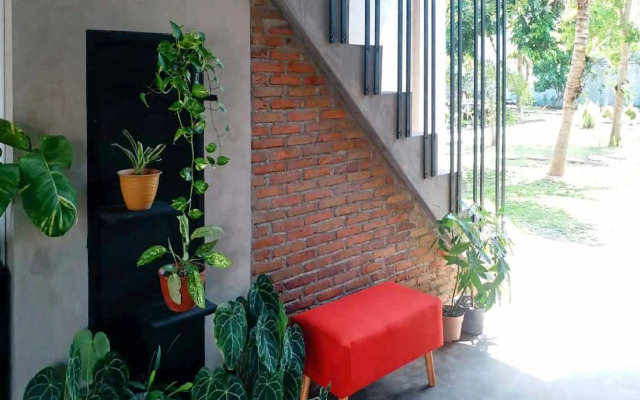 RedDoorz Syariah near Lombok Epicentrum Mall