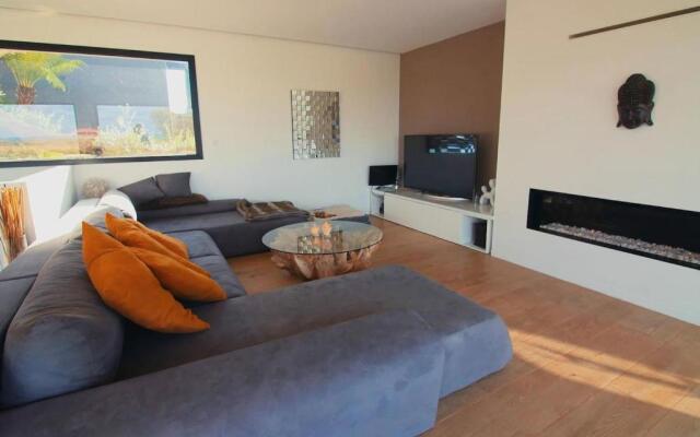 Home Le Clos Maric