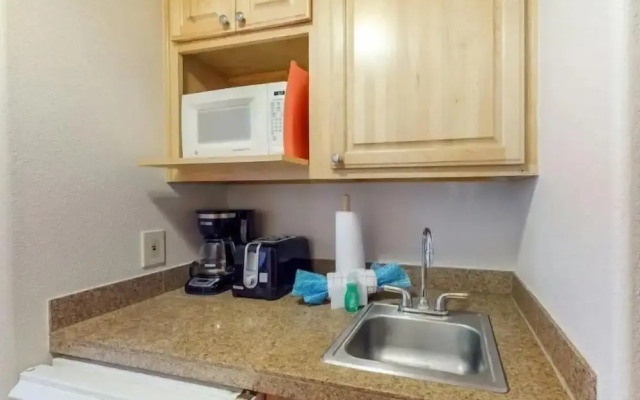 Studio Condo at Gateway Lodge in Keystone