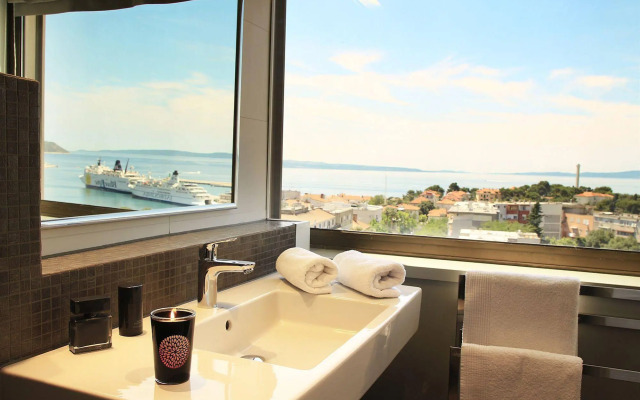 The View Luxury Rooms