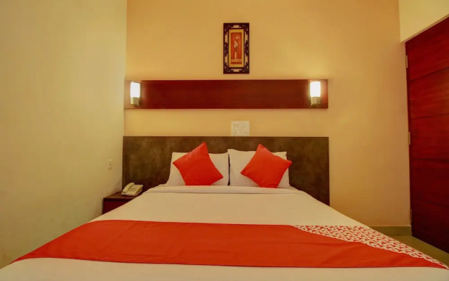 Capital O 19377 Falnir Palace