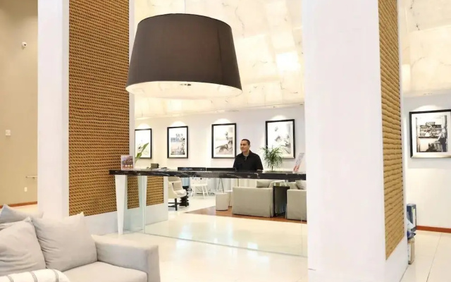 Monte Carlo Miami Beach Condo by Dharma Home Suites