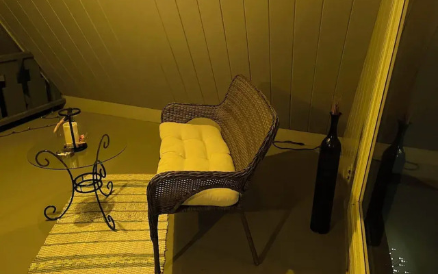 Valhalla Hillside Inn