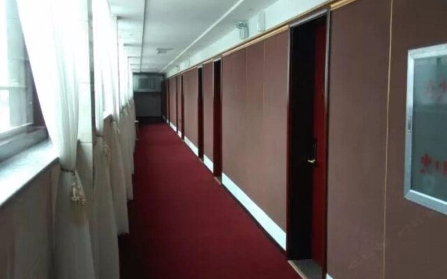 Qufu Lushengge Confucian Hotel