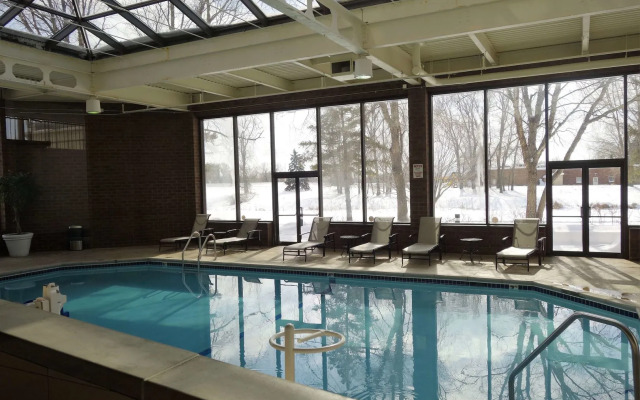 Comfort Inn Brooklyn Center