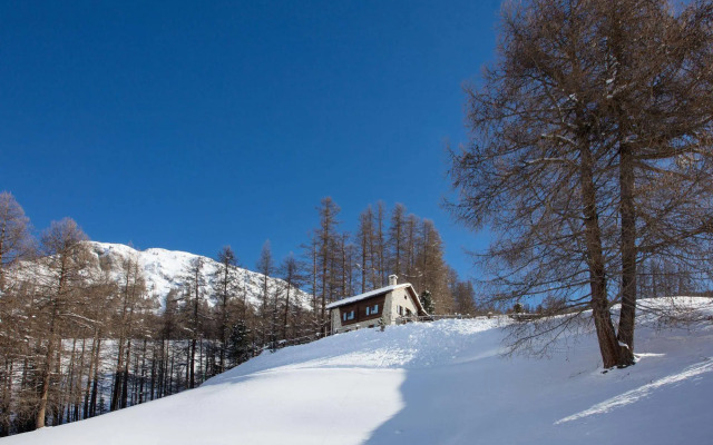 Chalet Charm