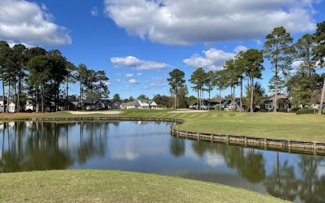 Brunswick Plantation Villa 1203 With Full Kitchen, Golf Course Onsite, and Short Drive to the Beach by Redawning