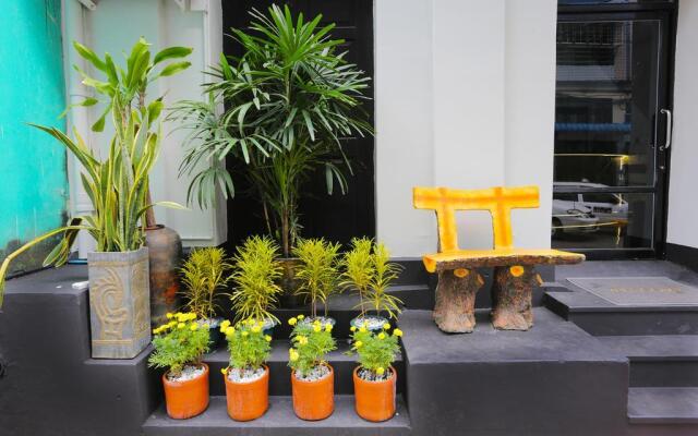 Little Yangon Hostel