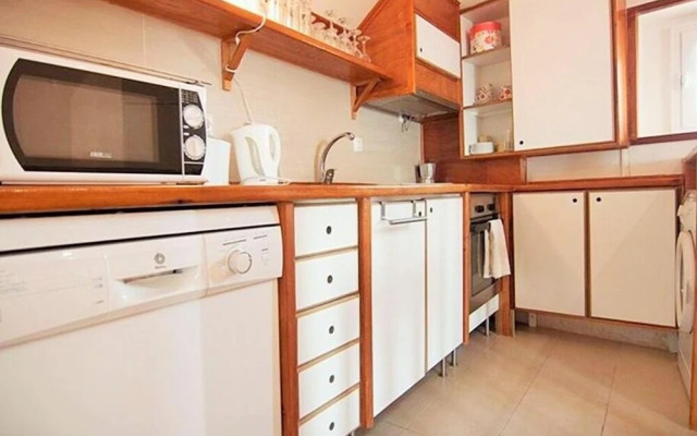 Alfama River Apartments