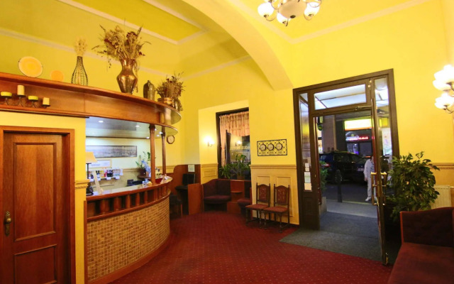 Old Prague Hotel