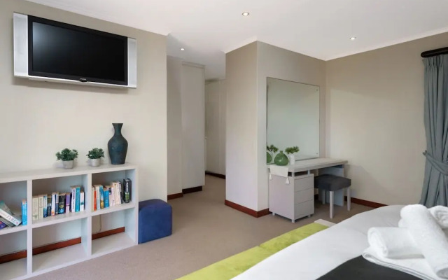 San Lameer Villa Rentals 14329