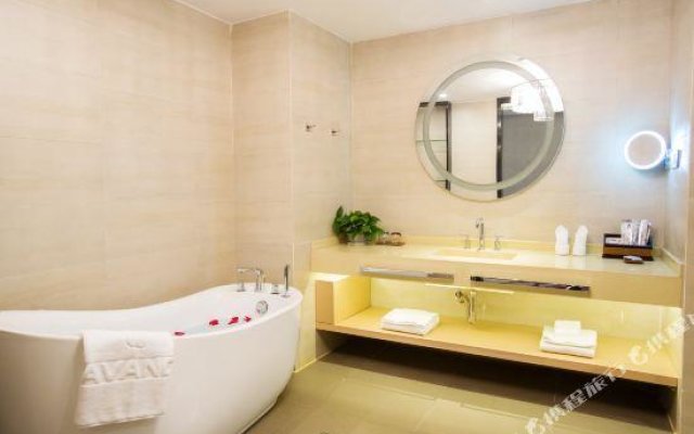 Lavande Hotels (Chengdu Xihe Bolin Square)