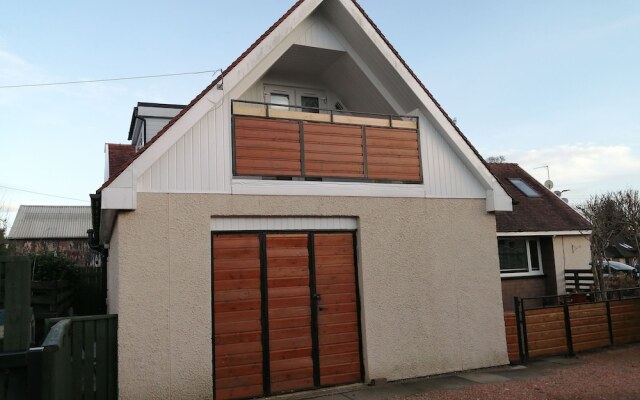 Nest Holiday Home