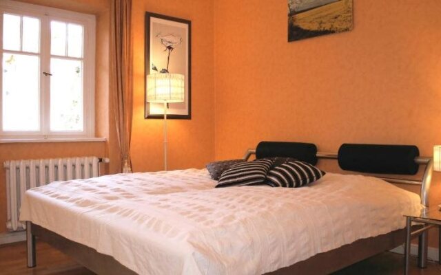 Strandvilla Hubertus Boltenhagen - Ferienwohnungen Apartment Mit Parkplatz Wlan Kuche Garten Grillplatz Waldbaden