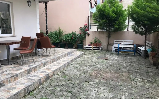 Plus Suites