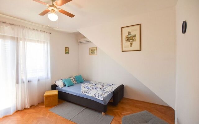 Room Vesna