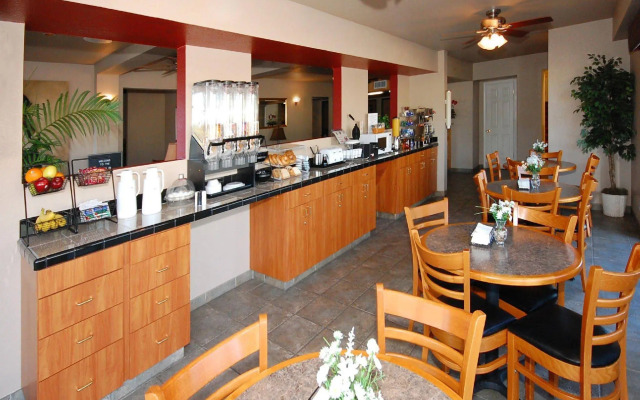 Catalina Inn