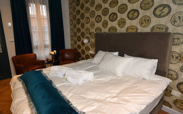 Zamarin Hotel