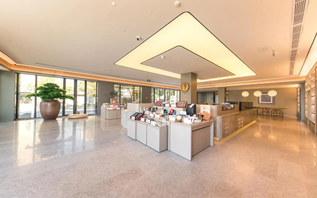 Ji Hotel Ningbo Fenghua Golden Bell Plaza