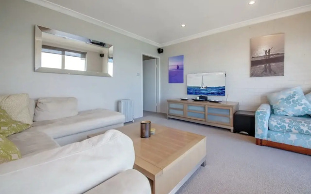 Alcheringa Unit 3 & 4, 32 Sandy Point Road