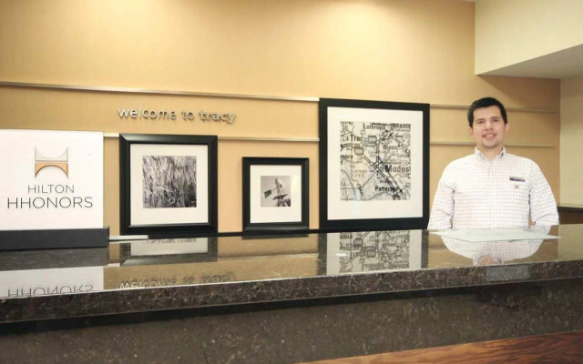 Hampton Inn Tracy