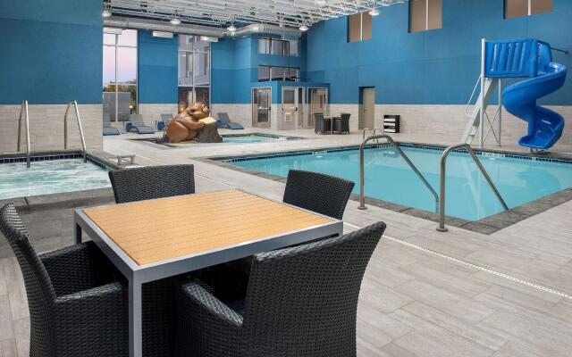 Hampton Inn Warroad, MN