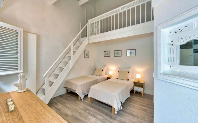 Dream Villa Orient Bay 619