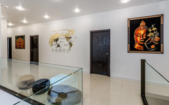 GOLDLAND Luxury Pool Villa Pattaya Walking Street 8 Bedrooms